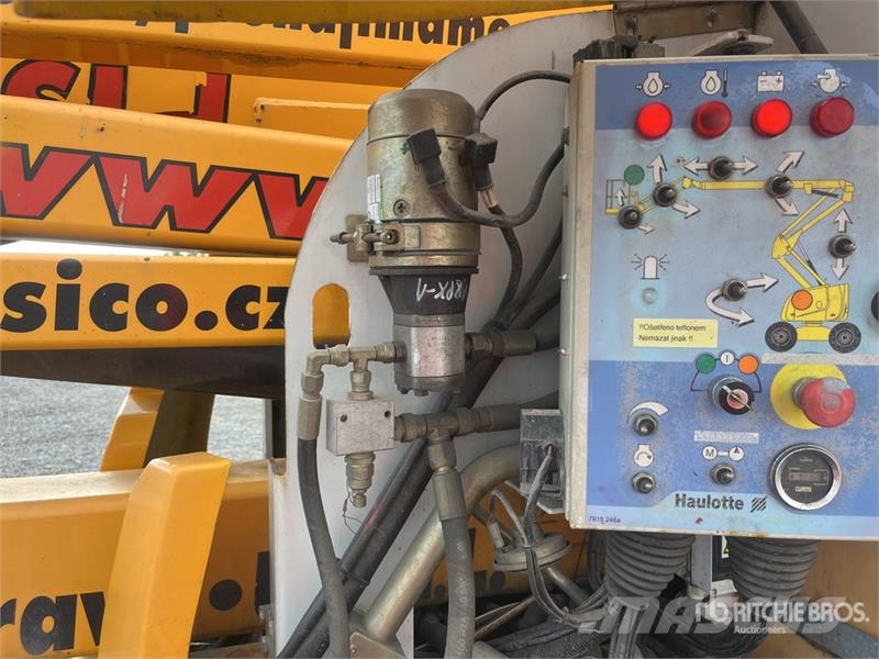 Haulotte HA18PXNT 4WD Diesel Articulating Boom Lift Zglobne dvižne ploščadi
