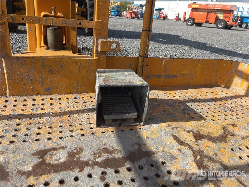 Haulotte HA18PXNT 4WD Diesel Articulating Boom Lift Zglobne dvižne ploščadi