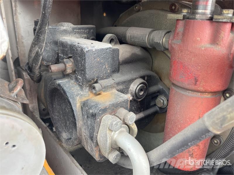 Haulotte HA18PXNT 4WD Diesel Articulating Boom Lift Zglobne dvižne ploščadi