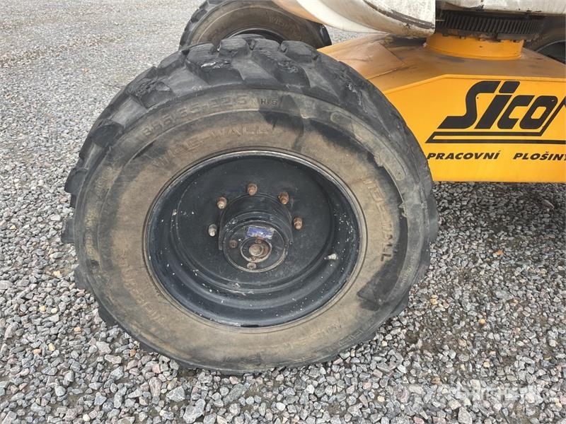 Haulotte HA18PXNT 4WD Diesel Articulating Boom Lift Zglobne dvižne ploščadi
