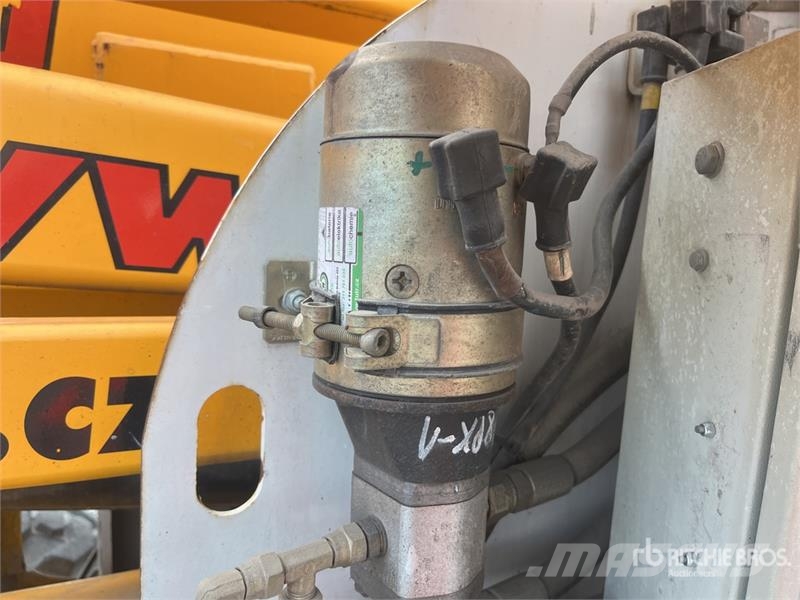 Haulotte HA18PXNT 4WD Diesel Articulating Boom Lift Zglobne dvižne ploščadi