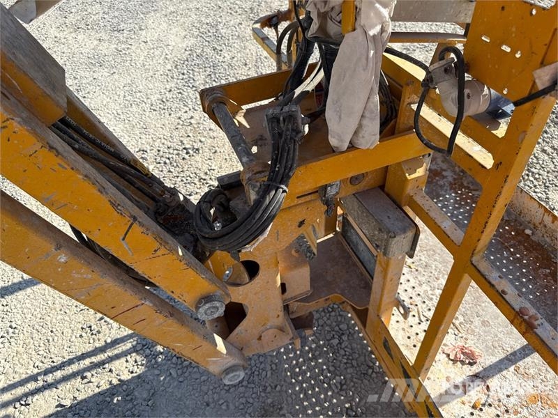 Haulotte HA18SPX Articulating Boom Lift Bomlifte med knækarm