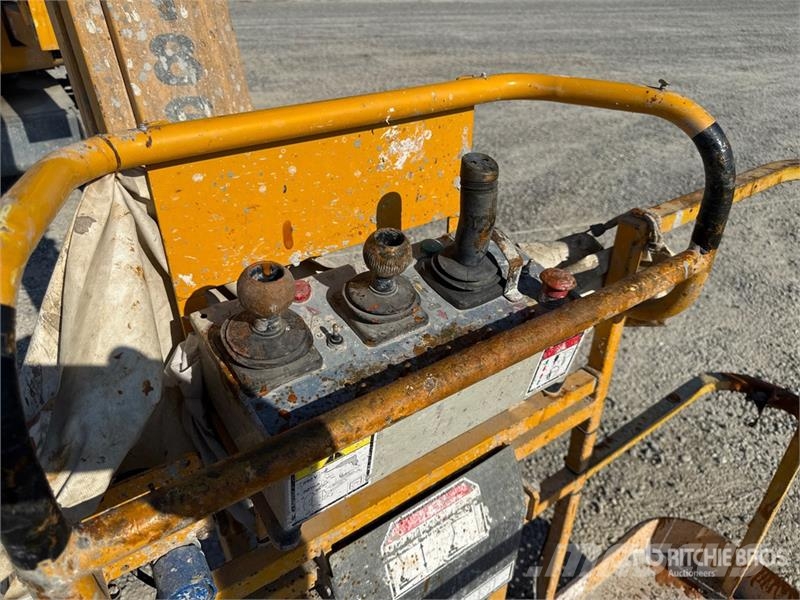 Haulotte HA18SPX Articulating Boom Lift Bomlifte med knækarm