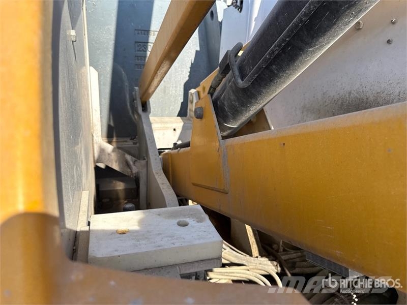 Haulotte HA18SPX Articulating Boom Lift Bomlifte med knækarm