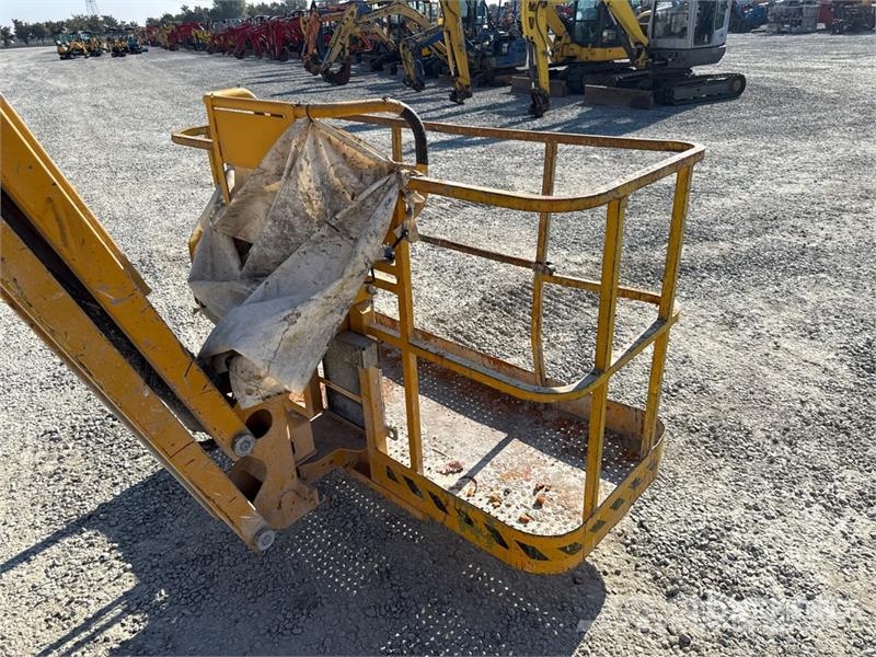 Haulotte HA18SPX Articulating Boom Lift Bomlifte med knækarm