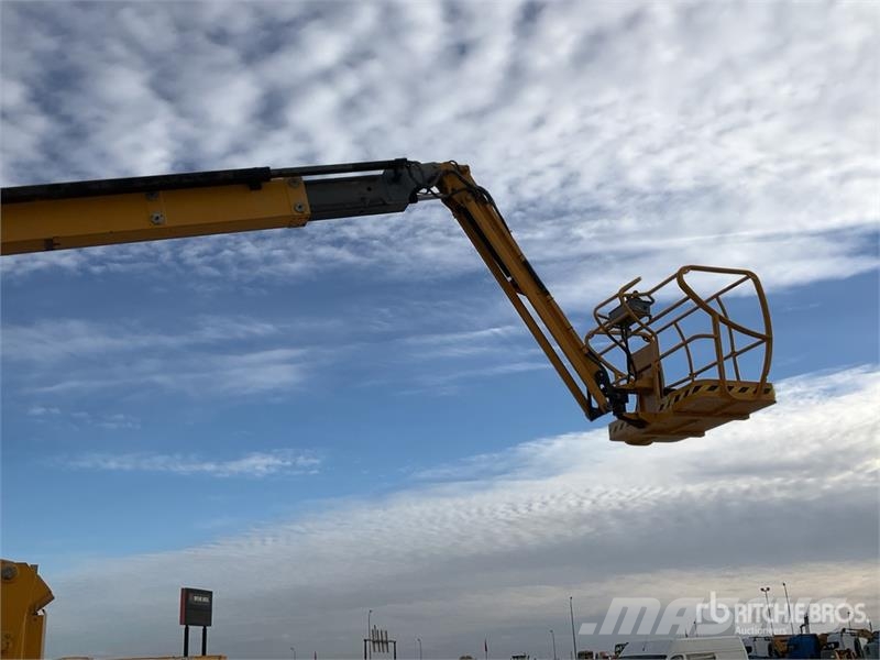 Haulotte HA20 PX 4WD Diesel Articulating Boom Lift Kĺbové plošiny