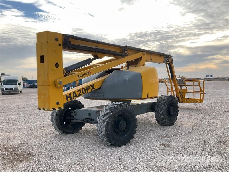 Haulotte HA20 PX 4WD Diesel Articulating Boom Lift Kĺbové plošiny
