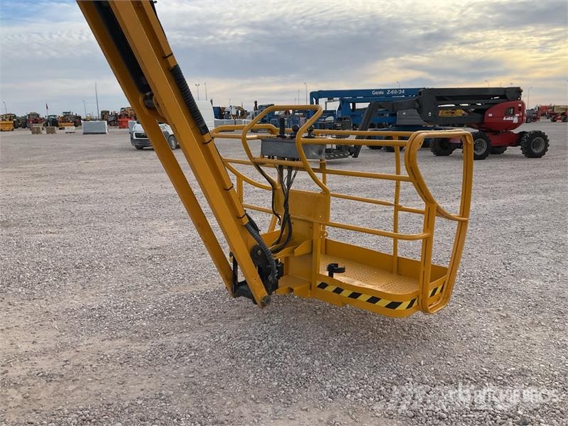 Haulotte HA20 PX 4WD Diesel Articulating Boom Lift Kĺbové plošiny
