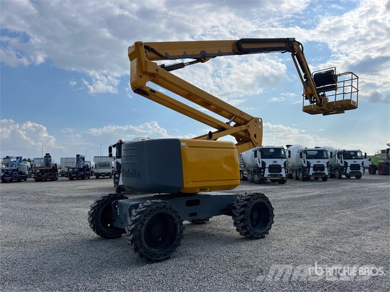 Haulotte HA20 RTJ PRO Diesel Articulating Boom Lift Nacelles articulées