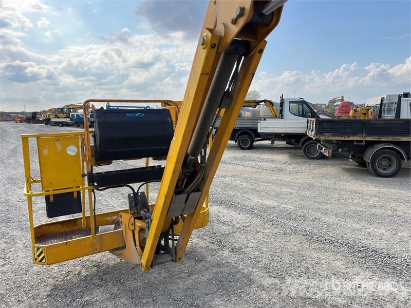 Haulotte HA20RTJ Diesel Articulating Boom Lift Ανυψωτήρες με αρθρωτό βραχίονα