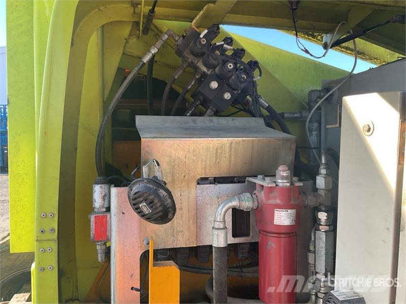 Haulotte HA260PX 4WD Diesel 4X4 Articulating Boom Lift Bomlifte med knækarm