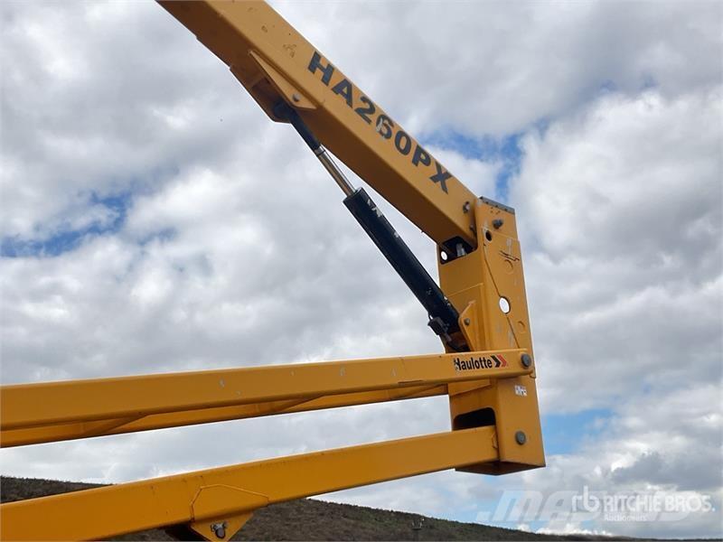 Haulotte HA260PX 4WD Diesel Articulating Boom Lift Gelenkteleskoparbeitsbühnen