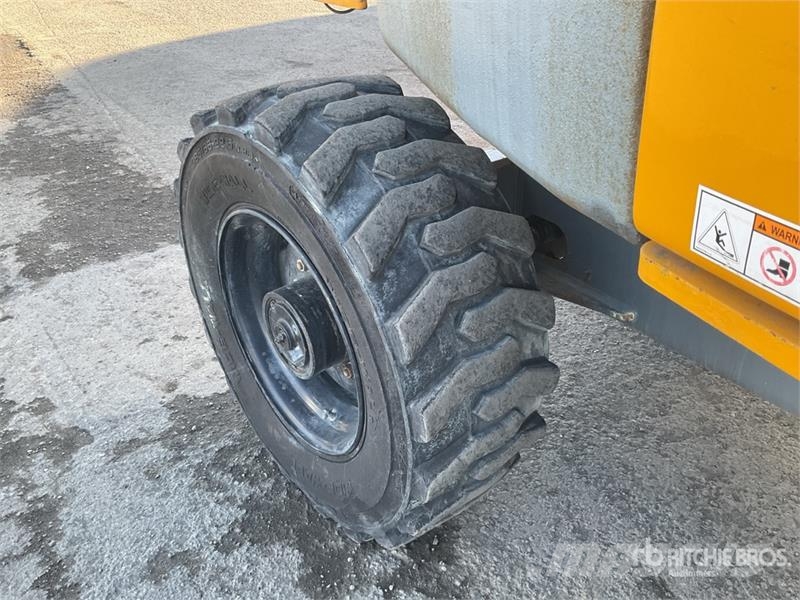 Haulotte HA260PX 4WD Diesel Articulating Boom Lift Knikarmhoogwerkers