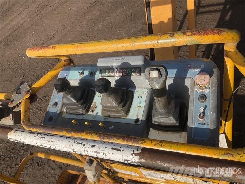 Haulotte HA260PX 4WD Diesel Articulating Boom Lift Zglobne podizne platforme