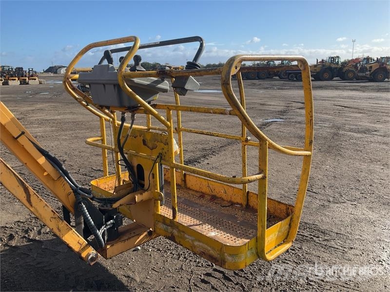 Haulotte HA260PX 4WD Diesel Articulating Boom Lift Zglobne podizne platforme