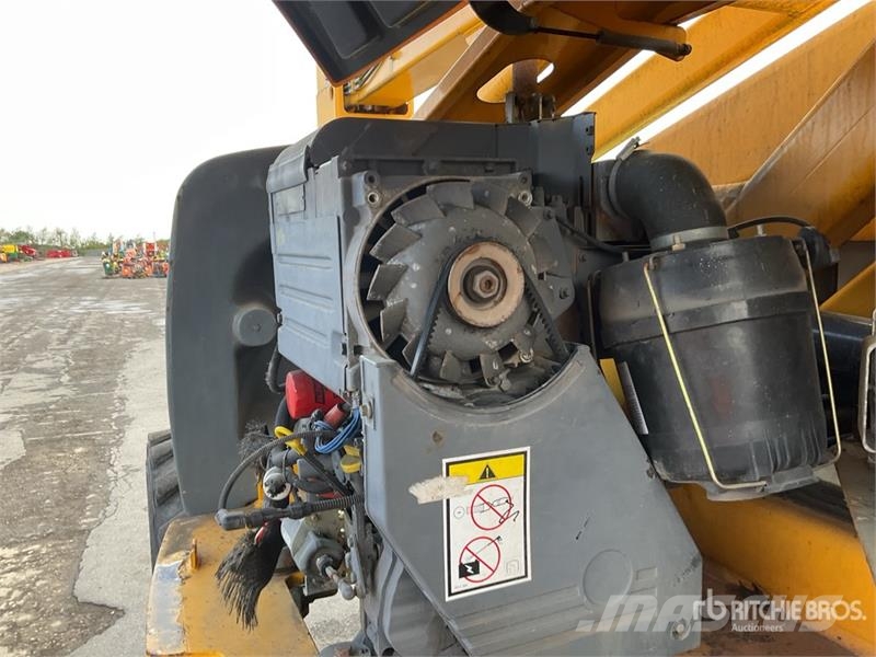 Haulotte HA260PX 4WD Diesel Articulating Boom Lift Articulated boom lifts