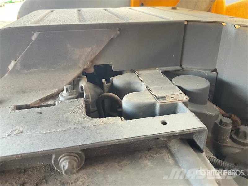 Haulotte HA260PX 4WD Diesel Articulating Boom Lift Articulated boom lifts