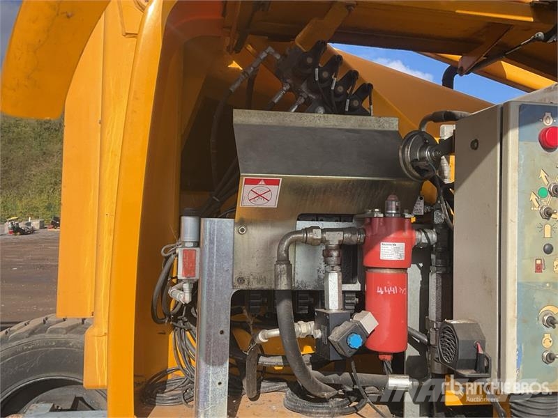 Haulotte HA260PX 4WD Diesel Articulating Boom Lift Zglobne podizne platforme