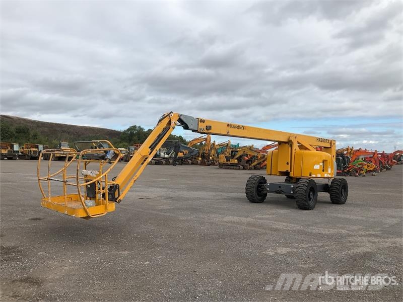 Haulotte HA260PX 4WD Diesel Articulating Boom Lift Articulated boom lifts