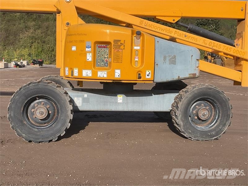Haulotte HA260PX 4WD Diesel Articulating Boom Lift Zglobne podizne platforme
