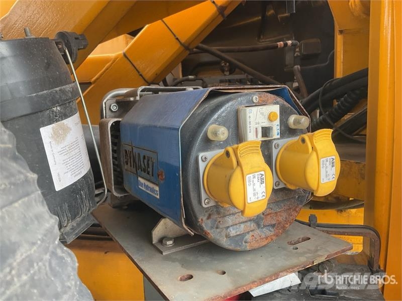 Haulotte HA260PX 4WD Diesel Articulating Boom Lift Articulated boom lifts