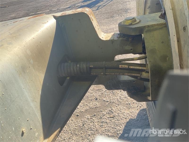 Haulotte HA260PX 4WD Diesel 4X4 Articulating Boom Lift Bomlifte med knækarm