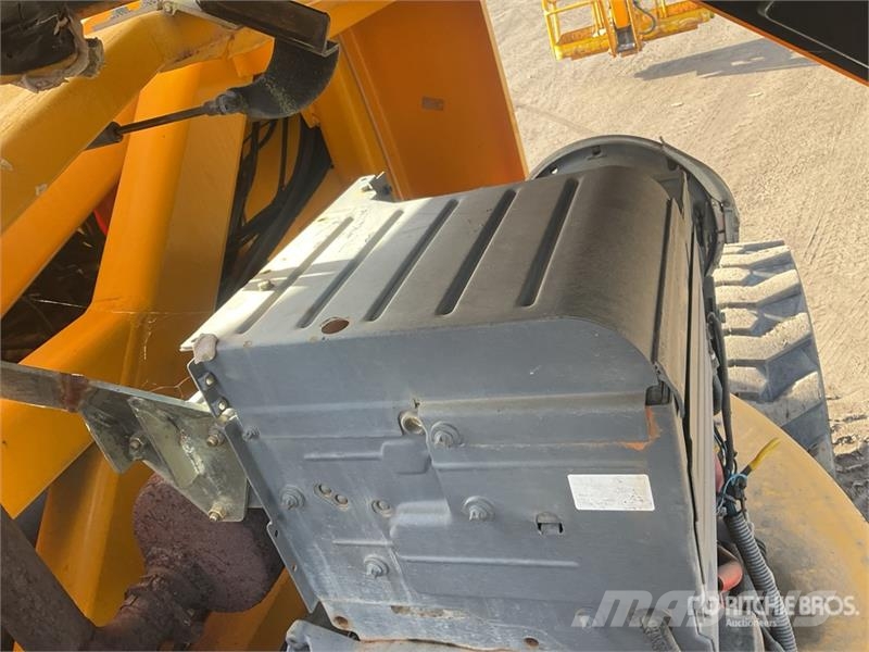 Haulotte HA260PX 4WD Diesel Articulating Boom Lift Zglobne podizne platforme