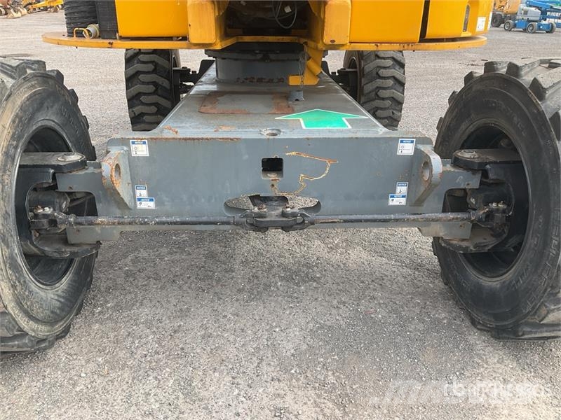 Haulotte HA260PX 4WD Diesel Articulating Boom Lift Articulated boom lifts