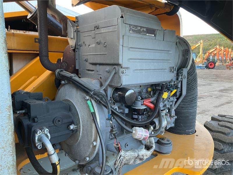 Haulotte HA260PX 4WD Diesel Articulating Boom Lift Knikarmhoogwerkers