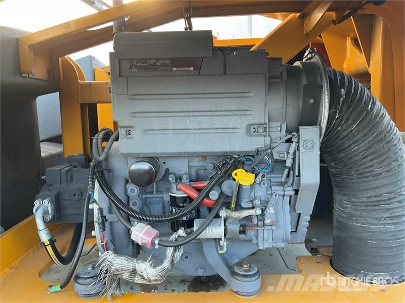 Haulotte HA260PX 4WD Diesel Articulating Boom Lift Knikarmhoogwerkers