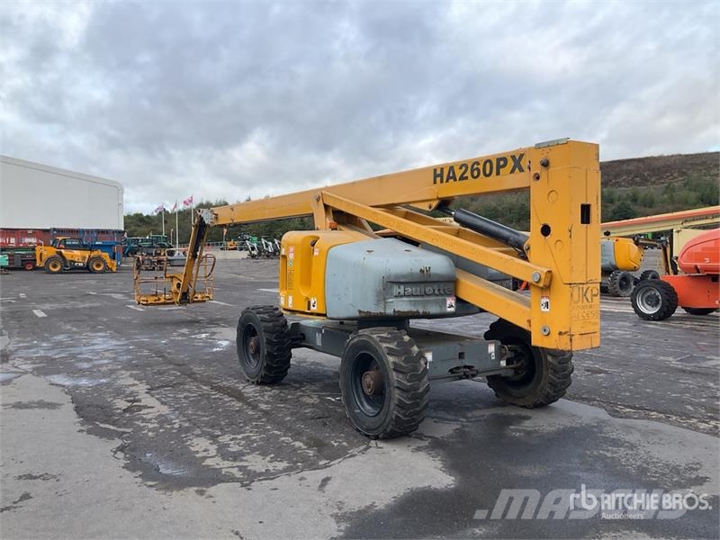 Haulotte HA260PX 4WD Diesel Articulating Boom Lift Articulated boom lifts