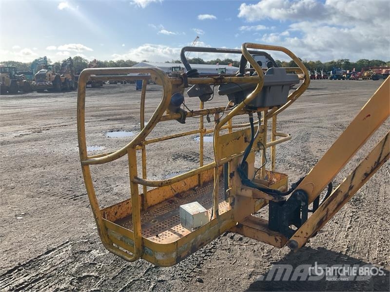 Haulotte HA260PX 4WD Diesel Articulating Boom Lift Zglobne podizne platforme