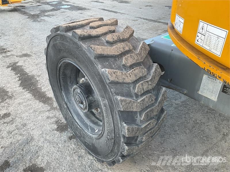 Haulotte HA260PX 4WD Diesel Articulating Boom Lift Knikarmhoogwerkers