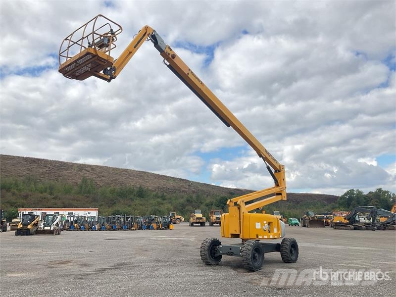 Haulotte HA260PX 4WD Diesel Articulating Boom Lift Gelenkteleskoparbeitsbühnen