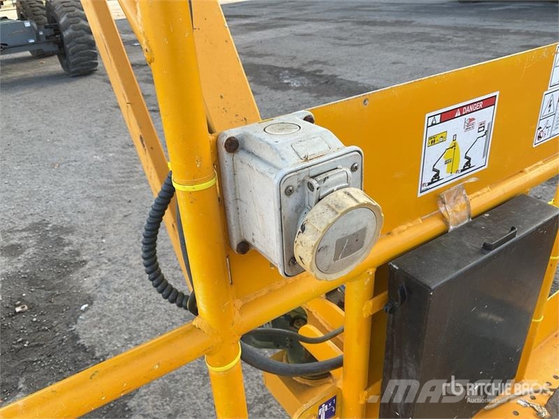 Haulotte HA260PX 4WD Diesel Articulating Boom Lift Knikarmhoogwerkers