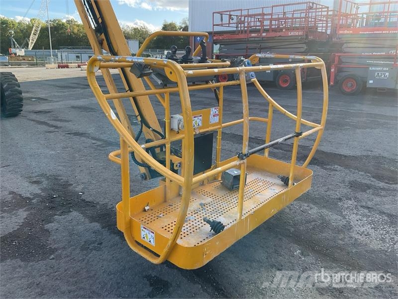 Haulotte HA260PX 4WD Diesel Articulating Boom Lift Knikarmhoogwerkers