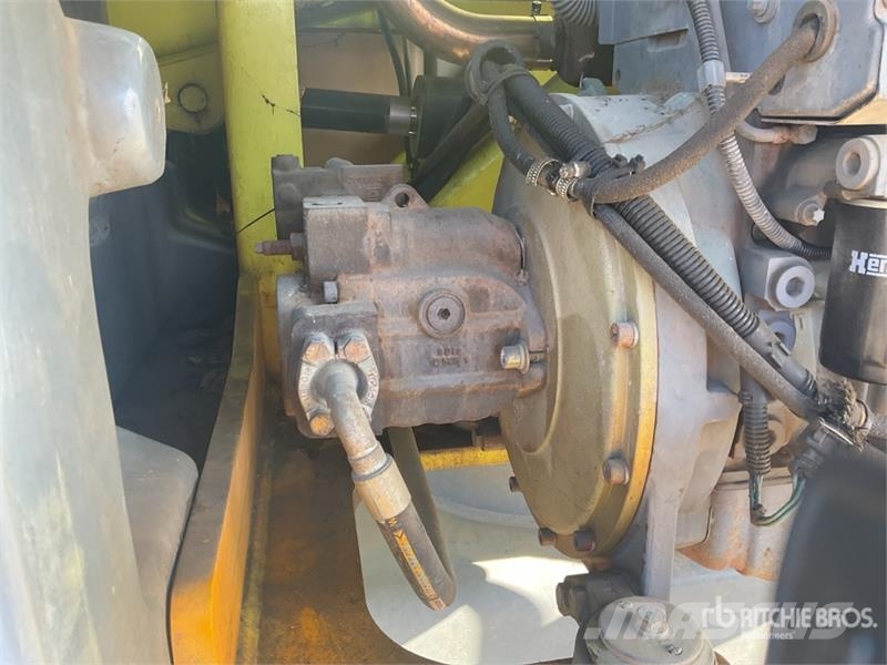 Haulotte HA260PX 4WD Diesel 4X4 Articulating Boom Lift Bomlifte med knækarm