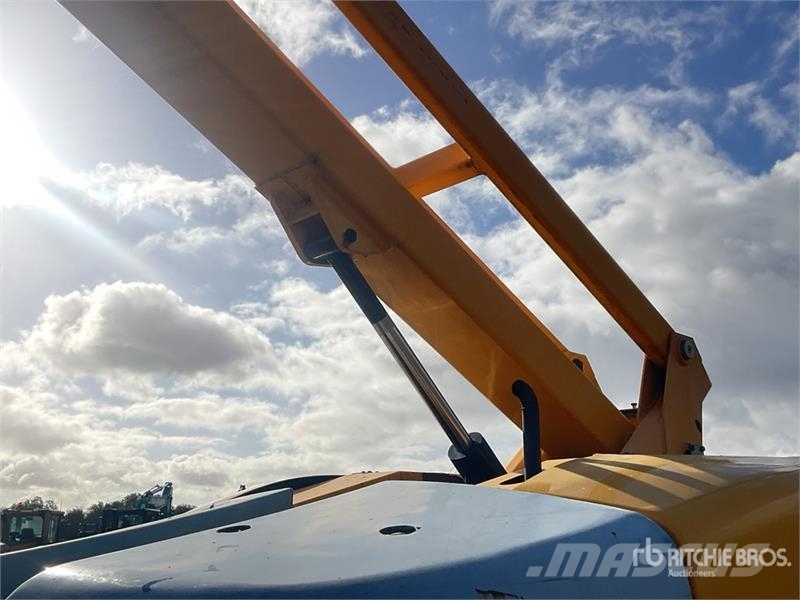 Haulotte HA260PX 4WD Diesel Articulating Boom Lift Zglobne podizne platforme