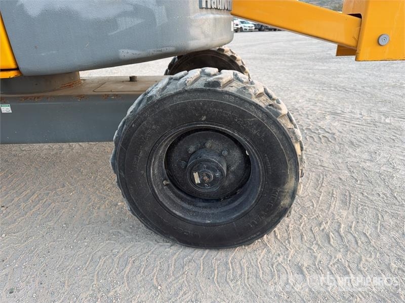 Haulotte HA260PX 4WD Nacelle Articulee Articulating Boom Li 관절형 전동이동 리프트