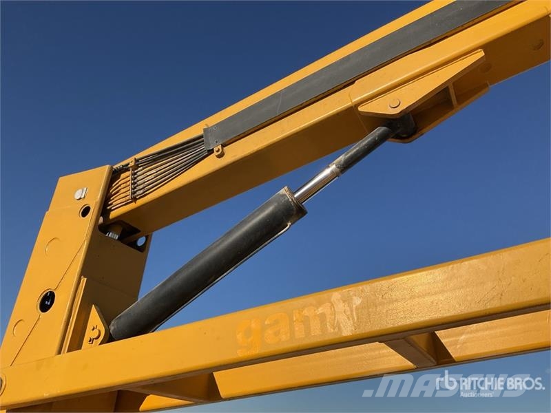 Haulotte HA26PX 4WD Diesel 26 mts Articulating Boom Lift Bomlifte med knækarm