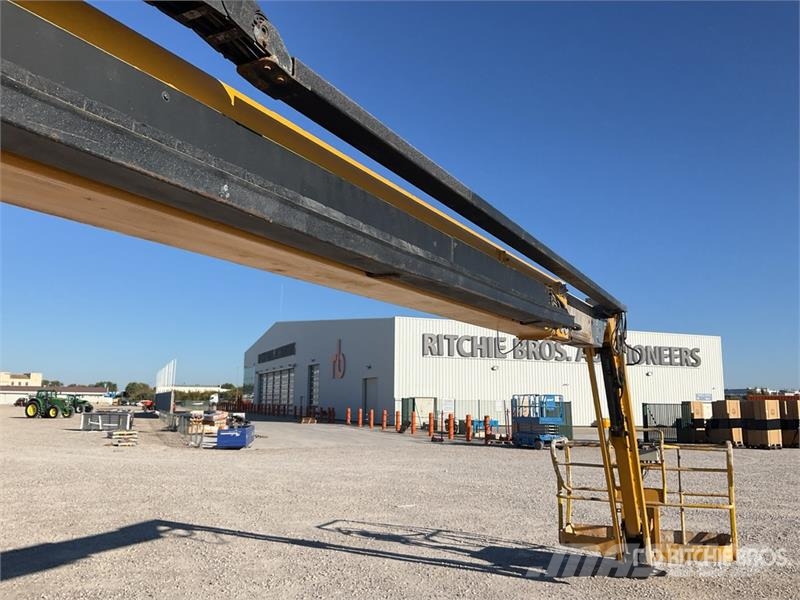 Haulotte HA26PX 4WD Diesel 26 mts Articulating Boom Lift Bomlifte med knækarm