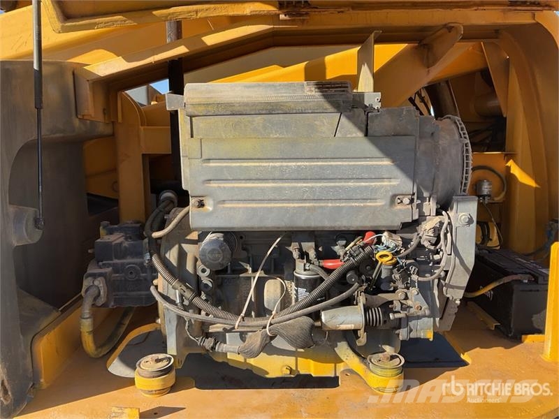 Haulotte HA26PX 4WD Diesel 26 mts Articulating Boom Lift Bomlifte med knækarm
