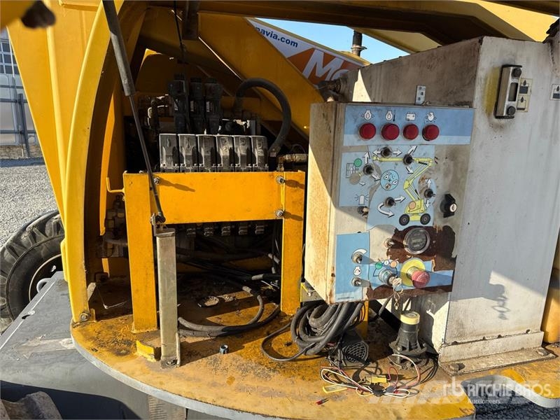 Haulotte HA26PX Articulating Boom Lift Karos emelők
