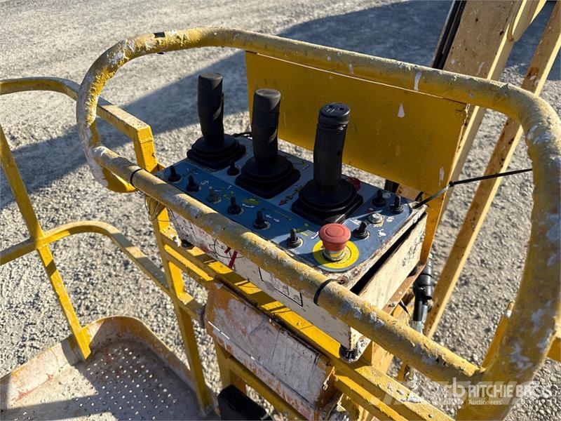 Haulotte HA26PX Articulating Boom Lift Karos emelők