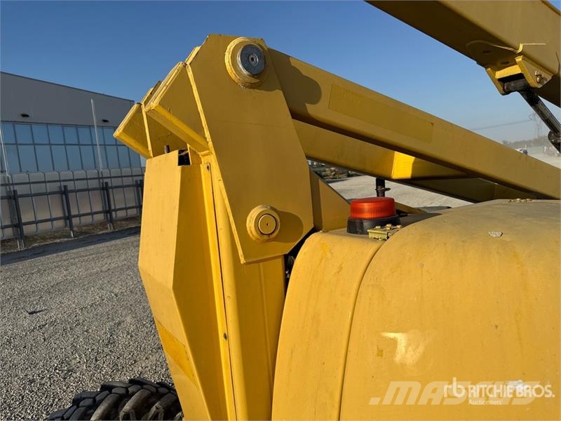 Haulotte HA26PX Articulating Boom Lift Karos emelők