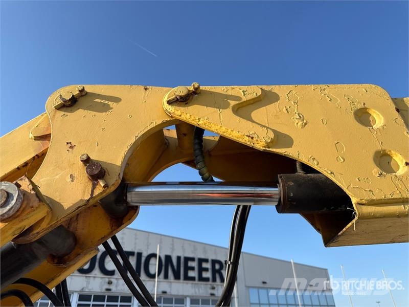 Haulotte HA26PX Articulating Boom Lift Karos emelők