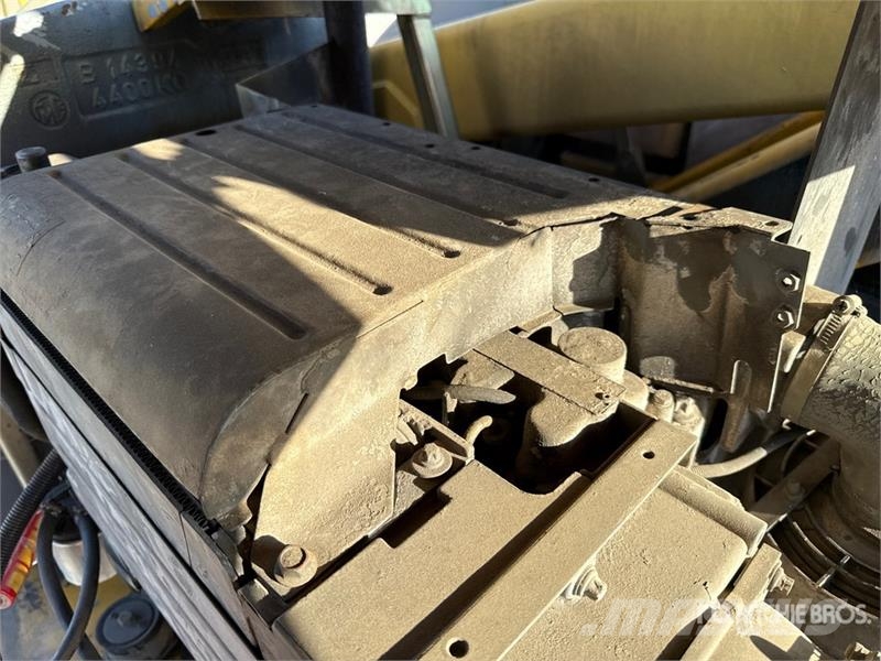 Haulotte HA26PX Articulating Boom Lift Karos emelők