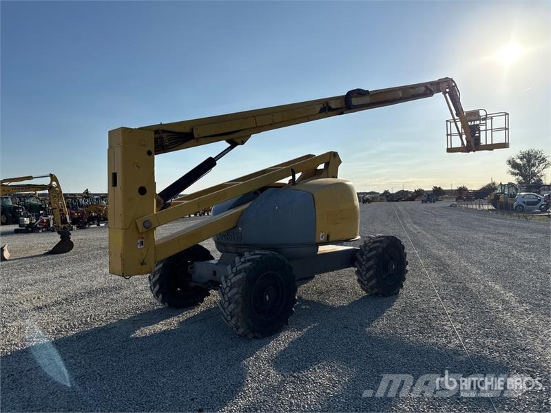 Haulotte HA26PX Articulating Boom Lift Karos emelők