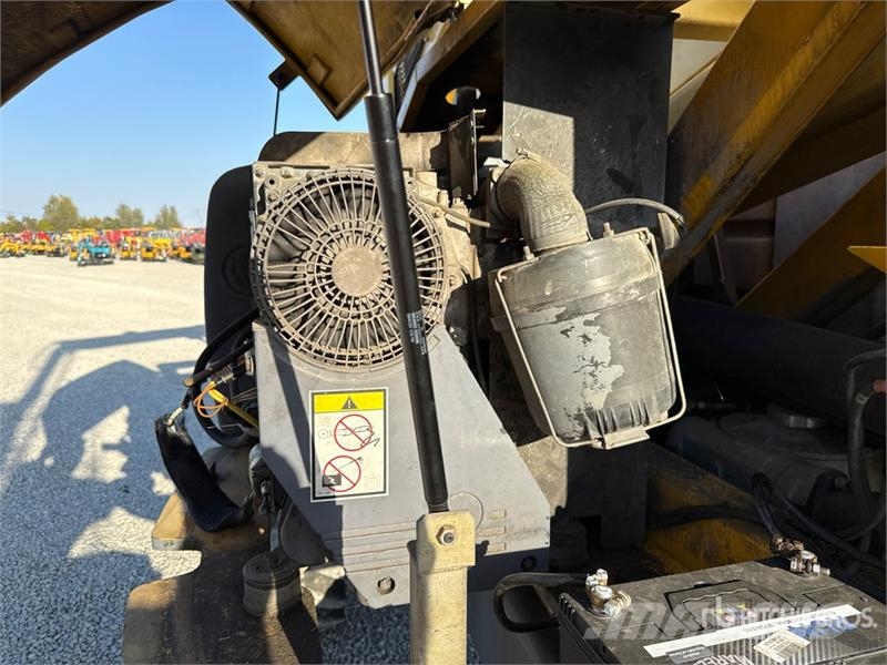 Haulotte HA26PX Articulating Boom Lift Karos emelők