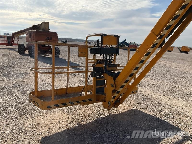 Haulotte HA32PX 4WD Diesel Telescopic Boom Lift Nacelles télescopiques